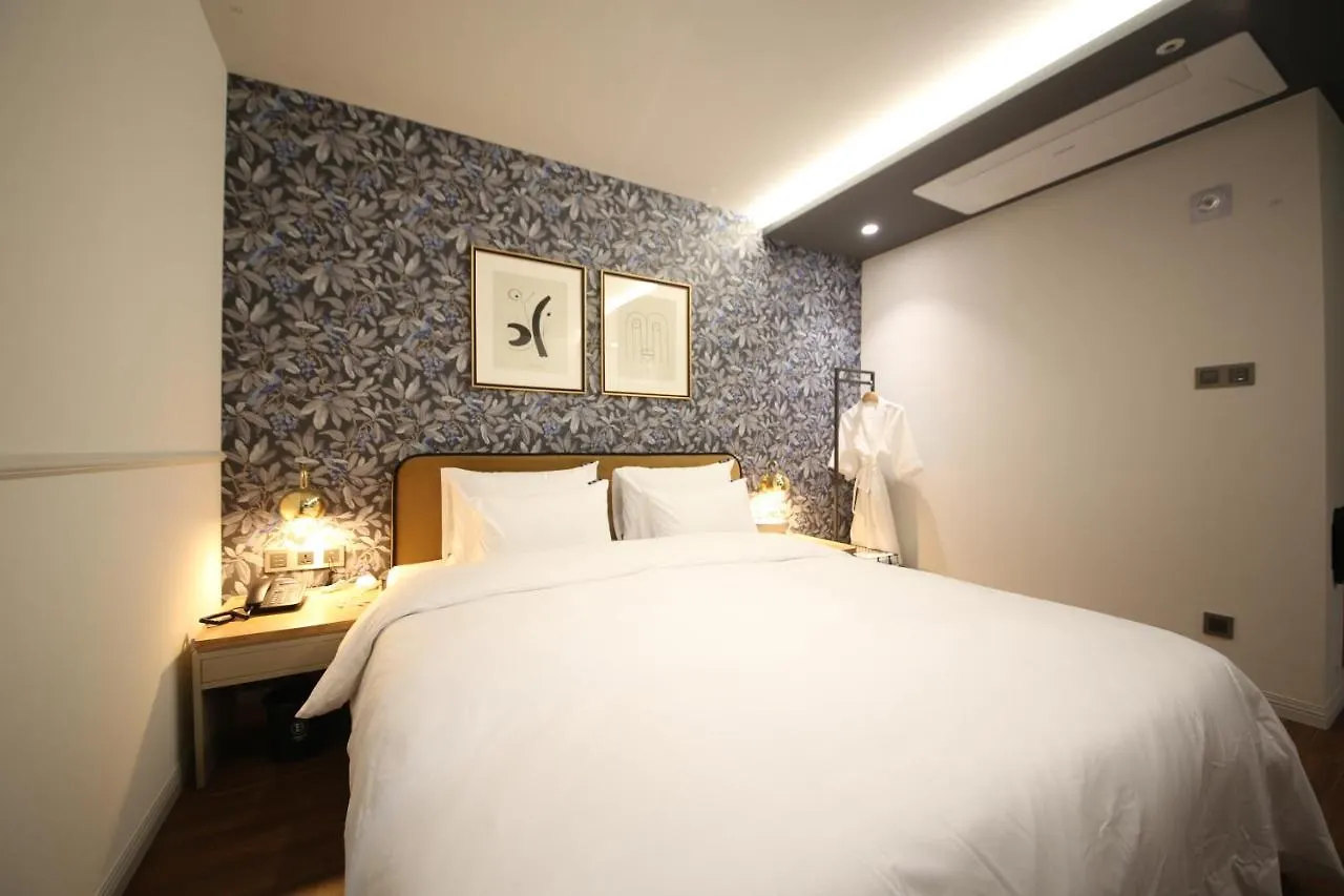 Brown Dot Hotel Sajik Stadium Busan South Korea