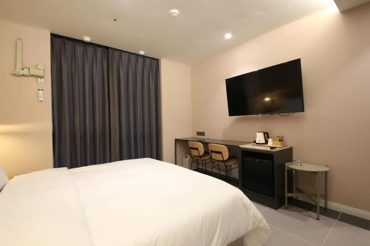Brown Dot Hotel Sajik Stadium Busan Motel