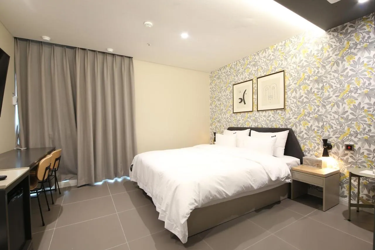 Brown Dot Hotel Sajik Stadium Busan
