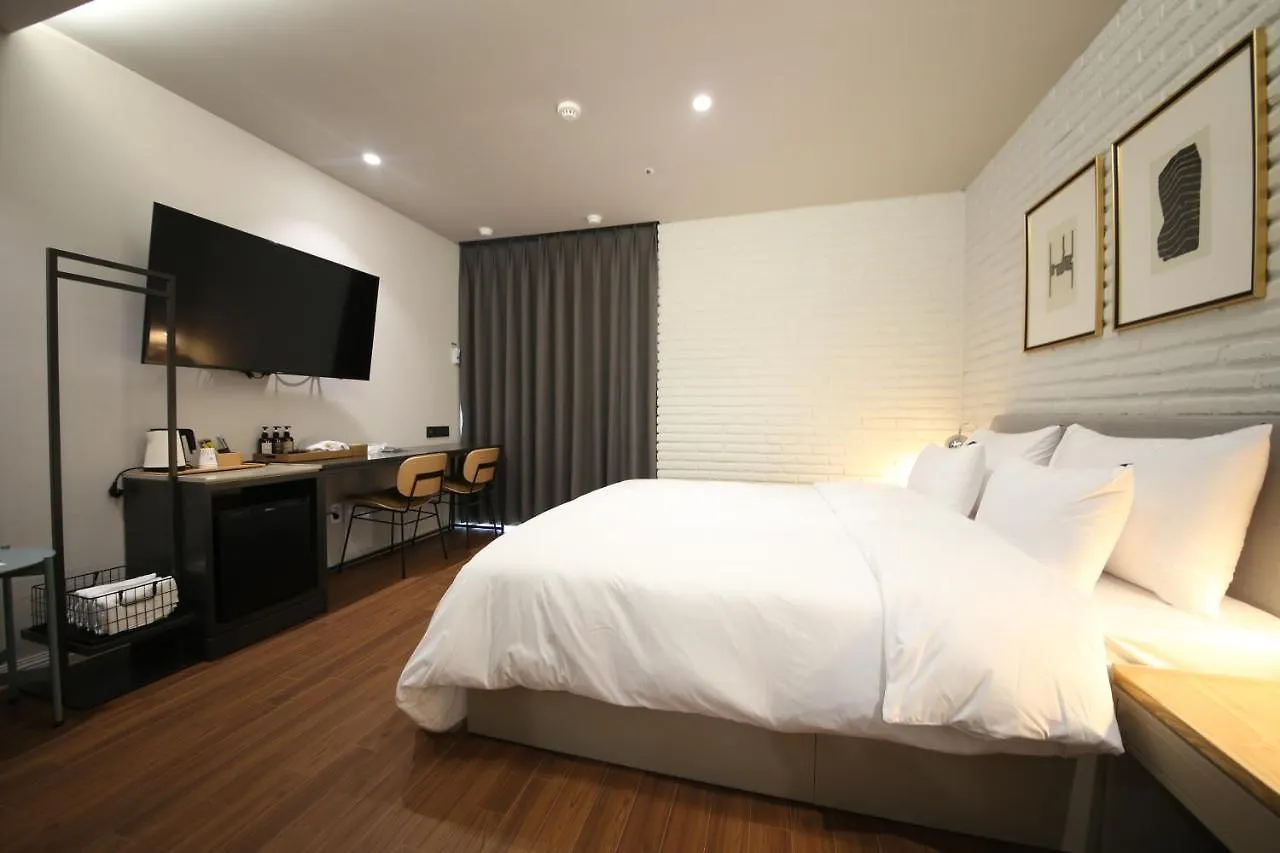 Brown Dot Hotel Sajik Stadium Busan Motel